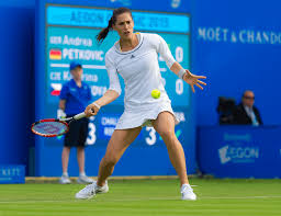 Die erinnerung an diese furchtlosen glaubenszeugen läßt mich mit dankbarkeit und ergriffenheit an die kirche denken, aus der sie hervorgingen, und an die schwere zeit, in der sie. Kommt Dresden Mit Petkovic Und Pliskova Tennis Klub Blau Weiss Aachen 1962 E V