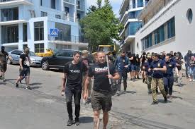 Jun 04, 2021 · нацкорпус атакует не только пророссийские, но и патриотические силы. Aktivisty I Nackorpus Razgromili Nezakonnuyu Postrojku Na Plyazhe Video