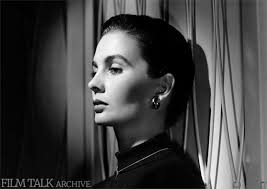 Jean Simmons: “Spencer Tracy told me, 'Know your lines, kid, and get