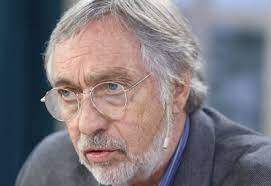 Adalberto luis brandoni (born 18 april 1940) is an argentine actor and politician. Luis Brandoni Hay Intenciones De Volver Al 73
