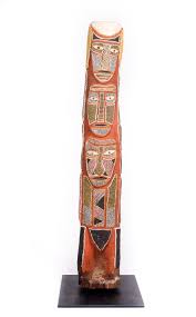 Tiwi Ancestral Totem Pole Jpg 930 1500 Wall Sculpture Art Aboriginal Culture Maori Art