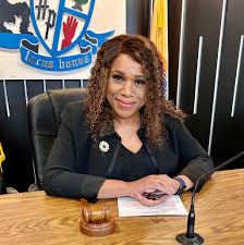 Profile for Mayor Elsie Foster