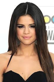 Selena Gomez Long Hair Styles Hair Styles Hairstyles For Round Faces