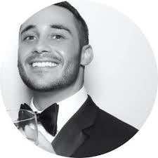 La seule poupée ken selon moi c'est zac efron