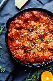 Smoked Paprika Orange Pork Meatballs With Garlic Tomato Sauce Pork Meatballs Pork Dishes Smoked Paprika