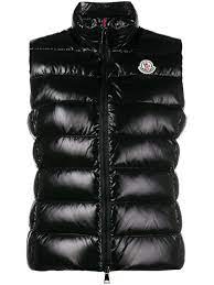 Moncler Patent Applique Logo Puffer Gilet Farfetch Puffer Gilet Moncler Puffer