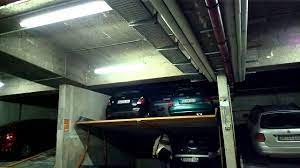 Nachteile der parkplatzbesitzer in der grube ist natürlich im nachteil. Duplexstellplatz Tiefgarage Parkhaus Youtube