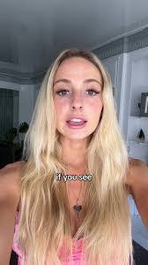 Natalie Roark's Instagram, Twitter & Facebook