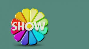 Alternatifli yayınların yer aldığı show tv sayfamızda, kanala ait güncel yayın akışı saat saat yer almaktadır. Show Tv Yayin Akisi Cumartesi Show Tv Bugun Ne Var 30 Kasim Cumartesi Yayin Akisi