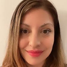 Ashley Cohen's Instagram, Twitter & Facebook