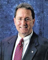 Board dedicates UNC Health Southeastern bed tower as Rust Tower