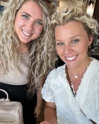 Hayley Gibbs's Instagram, Twitter & Facebook