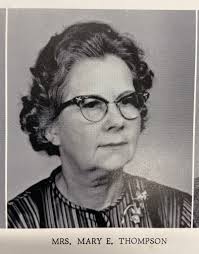 Alma College art class, circa 1910, with instructor