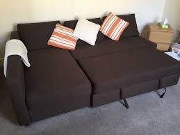 Vilasund sofa bed with chaise longue può essere facilmente rinnovato con le nostre coperture fatte a mano che includono: Divano Letto Ikea