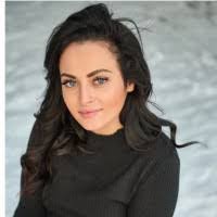 Emily Feil's Instagram, Twitter & Facebook