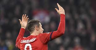 Przejechał się po nim również przełożony. Sto Meczow Roberta Lewandowskiego W Europejskich Pucharach Rmf 24