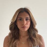 Abigail Mayo's Instagram, Twitter & Facebook