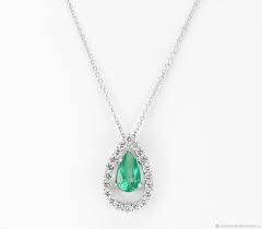 Emerald pendant necklaces available in diamond halo, solitaire, teardrop, heart & all popular styles at best price. 14k Emerald Pendant Gold Emerald Pendant Emerald Diamond Pendant Em Kupit Na Yarmarke Masterov E5un3com Pendants West Palm Beach