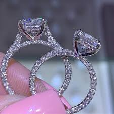 Do You Prefer Cathedral Or Non Cathedral Dream Engagement Rings Small Engagement Rings Cathedral Engagement Rings