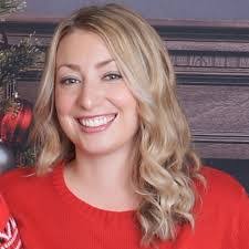 Ashleigh Day's Instagram, Twitter & Facebook