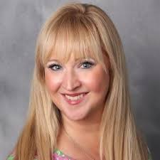 Join Our Team as an HR Business Partner at Endicott College!