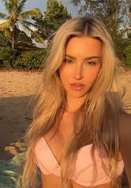 Lydia's Fun Experiment with New Ideas