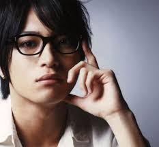 Crystal Lacy's Instagram, Twitter & Facebook