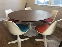 Mid Century Burke 115 Chairs And Wood Grain Tulip Table Vintage Tulip Table Mid Century Tulip Table Table