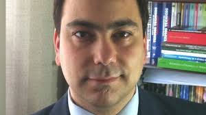 Em busca de currículo e network, cursos fora do Brasil à distância disparam 