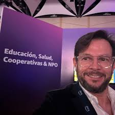 Experiencia inolvidable en el AWS Cloud Experience! Un evento inédito en  Costa Rica donde pudimos compartir con los expertos avanzados en temas de  nube y actores de la comunidad tecnológica y aliados