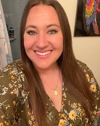 Haley Whitney, the Happiest Haley There Is! (@thehappiesthaley) • Instagram  photos and videos