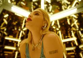 TAKIS Hexas Directors Cut