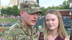 Soldier Returns Home to Surprise Family In Church