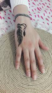 Aweosum Leaf Tatoo In 2020 Simple Henna Tattoo Mehndi Designs For Fingers Finger Henna Designs