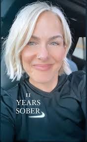 Karen Clausen's Instagram, Twitter & Facebook