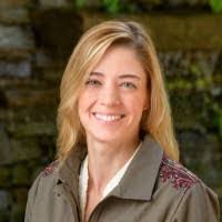 Lina Gaviria's Instagram, Twitter & Facebook