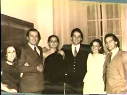 Maybe you would like to learn more about one of these? Jorge Carpio Nicolle Biografia Youtube