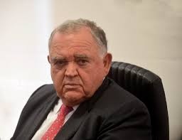 Edel Álvarez Peña, digno retiro