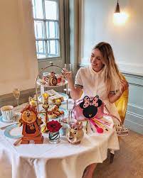 Scarlett London On Instagram Tea That S Fit For A Disney Princess Yesterday I Visited The Hotelkensington For Scarlett Tale As Old As Time Afternoon Tea