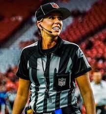 There is one female nfl referee, sarah thomas. Sarah Thomas Bio Nfl Net Worth Nfl Official Nfl Female Referee Height Salary Age Facts Wiki Nationality Affair Husband Family Height Gossip Gist