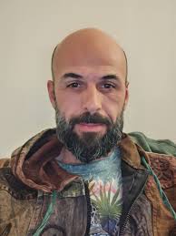 Psiholog Adrian Pavel Vălușescu