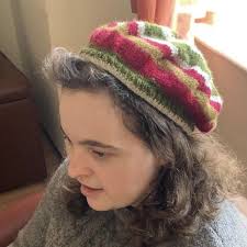 Beret Knitting pattern by Daphne Morris (download)