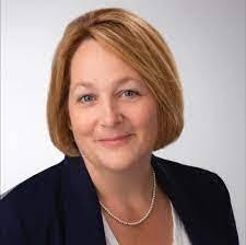 Diane Netter's Instagram, Twitter & Facebook