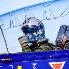 Photo La Rochelle :  la dcouverte des mtiers de l'aronautique ce ...