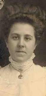 Louise Evelyn Brosseau Kuhns (1885-1943)