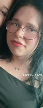 Inconsistencies in Winter's mustache?