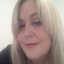 Tammy Haskell's Instagram, Twitter & Facebook