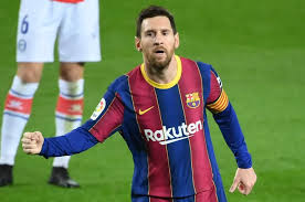 Thereafter, the 16 teams remaining take part in a knockout tournament until the winner is crowned in the final. How To Watch Uefa Champions League Round Of 16 Live Stream How To Watch Odds Schedule In 2021 Uefa Champions League Champions League Liverpool Team