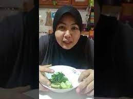 Tapi kalau anda tinggal di kawasan bandar, mungkin sedikit sukar nak dapat daun pandan tapi masih boleh dibeli di pasar. Viral Petua Menghilangkan Resdung Hanya Guna Daun Pandan Dan Limau Nipis Youtube