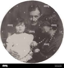 Alma Mahler with Walter Gropius and Manon. Museum: PRIVATE COLLECTION.  Author: ANONYMOUS Stock Photo